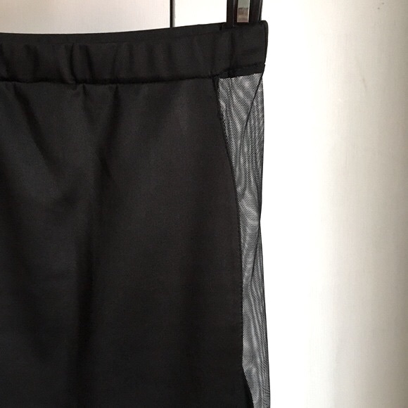 2 piece set - black and white striped crop top and midi skirt with mesh - small - Picture 11 of 16